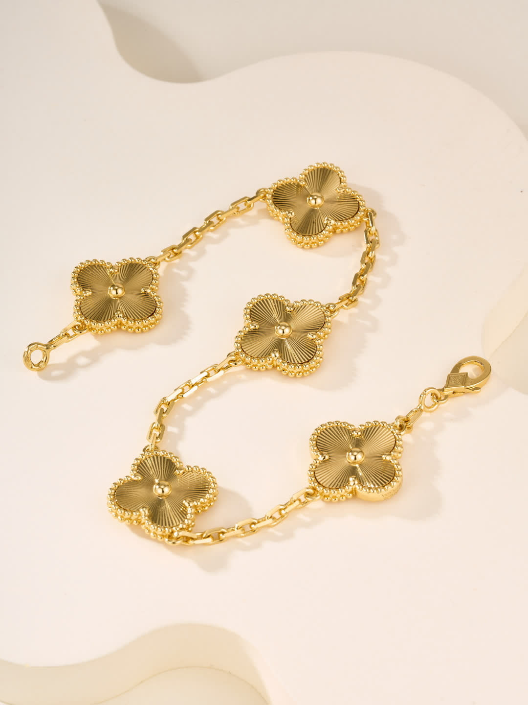 Van Cleef & Arpels Alhambra Bracelet